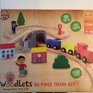 Woodlets 30 pc train set